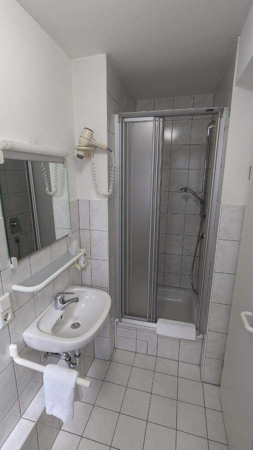 Gaestehaus Ziegler Stuttgart Buitenkant foto