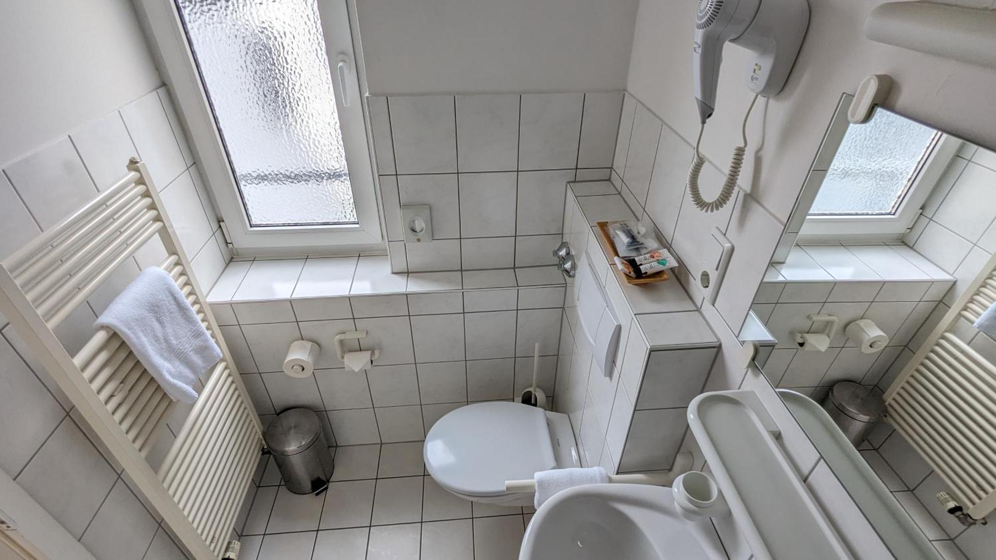 Gaestehaus Ziegler Stuttgart Buitenkant foto