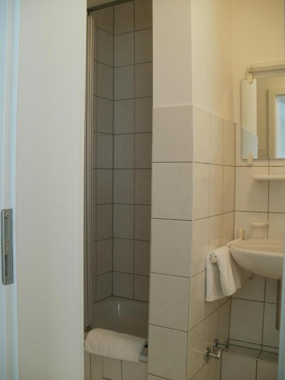 Gaestehaus Ziegler Stuttgart Kamer foto